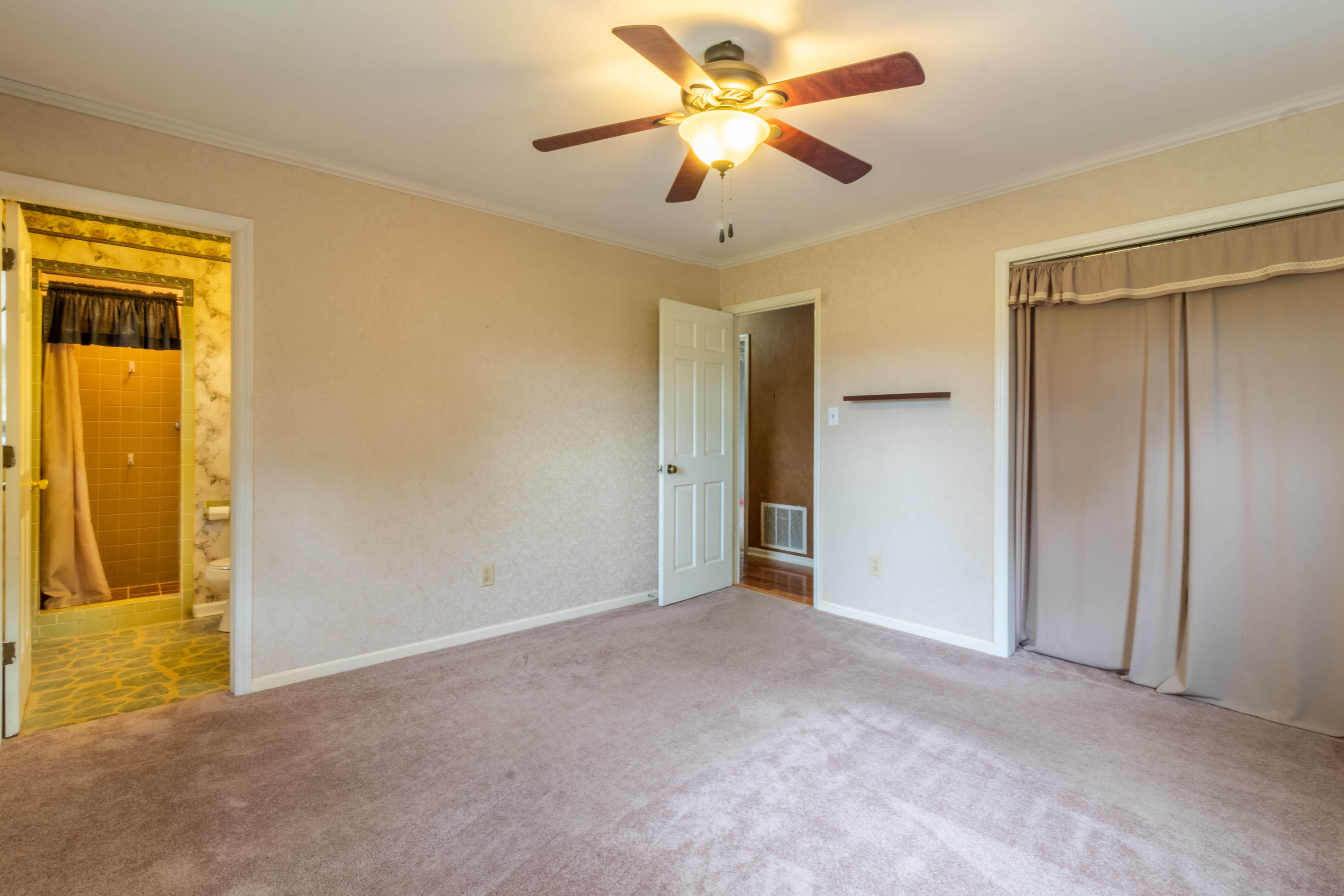 1171 Oak Ridge Road Buchanan, VA 24066 - Photo 12 of 24 IMG_0224-HDR
