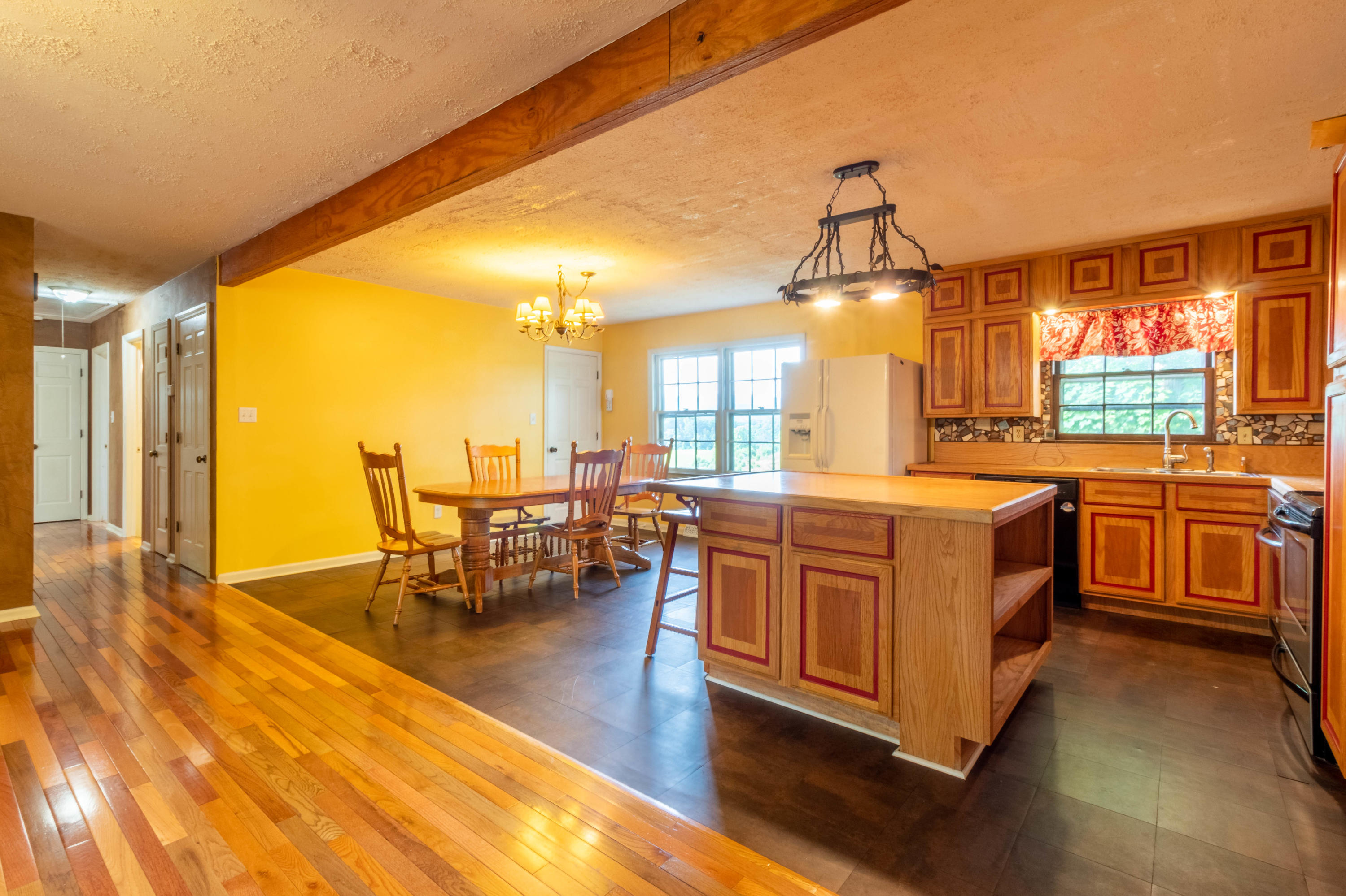 1171 Oak Ridge Road Buchanan, VA 24066 - Photo 4 of 24 IMG_0200-HDR