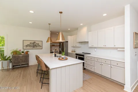 $775,000 | 140 Surry Circle South, Pinehurst, NC 28374