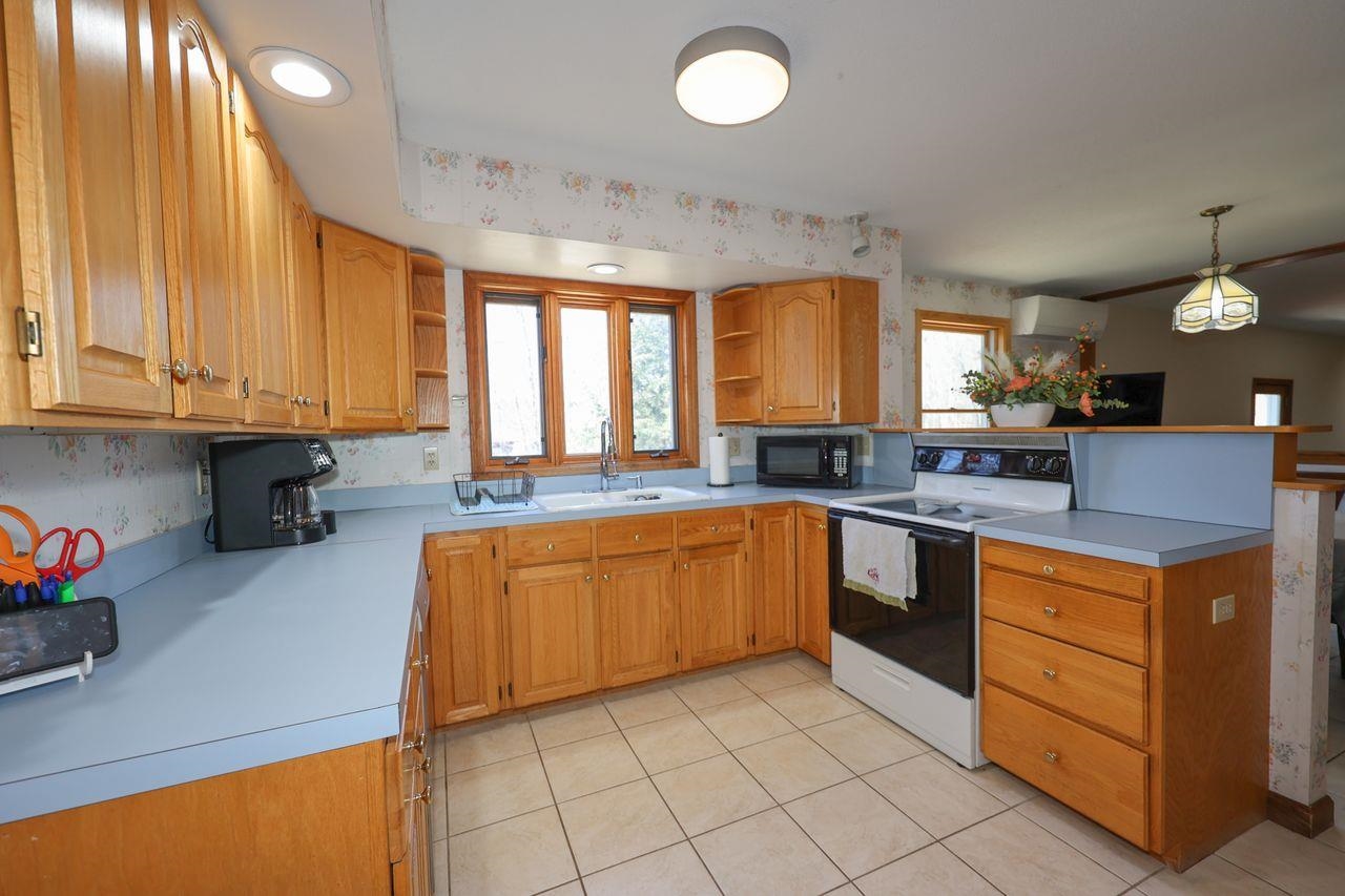 18 Sleeper Hill Road Gilford, NH 03249 - Photo 8 of 40