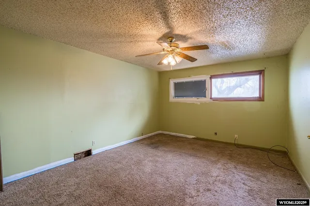 $185,000 | 1946 South Jefferson Street, Casper, WY 82601