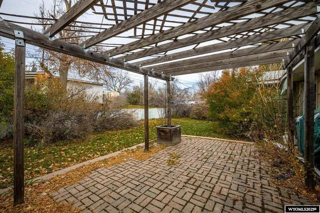 $185,000 | 1946 South Jefferson Street, Casper, WY 82601