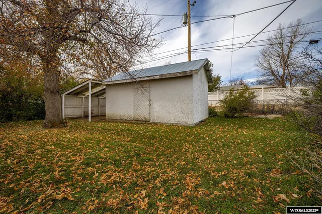 $185,000 | 1946 South Jefferson Street, Casper, WY 82601