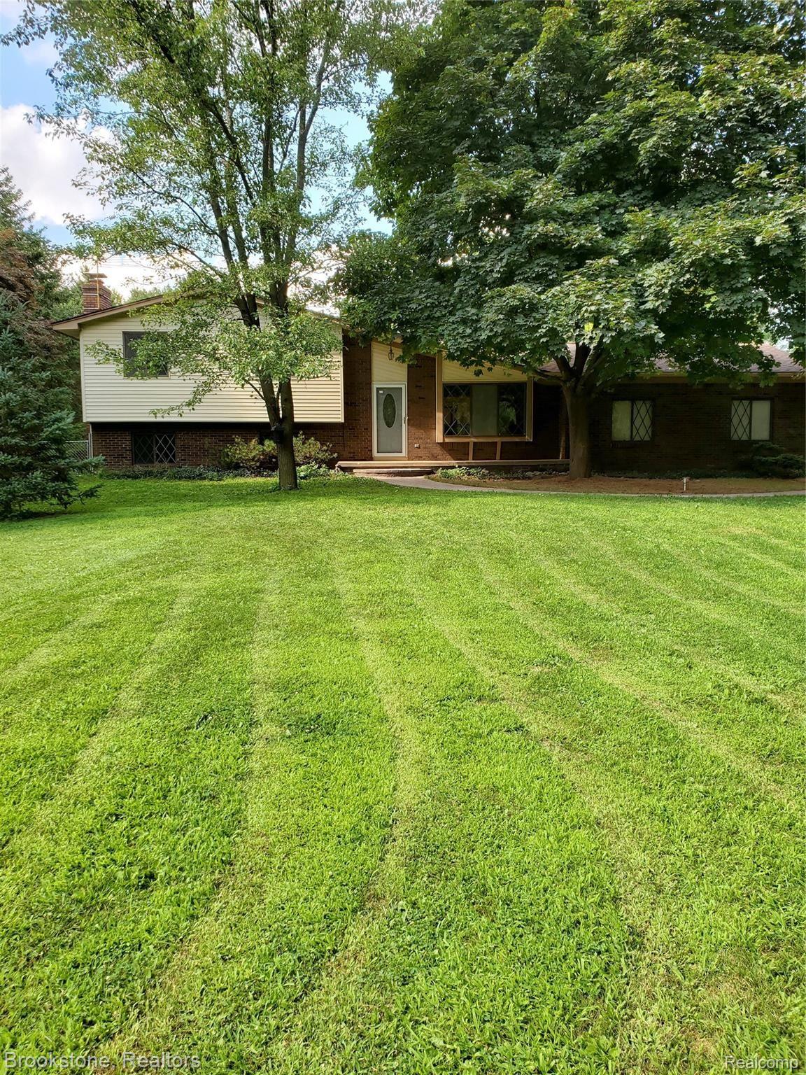 8200 Foster Road Clarkston, MI 48346 - Photo 1 of 20 20200803_164217.jpg