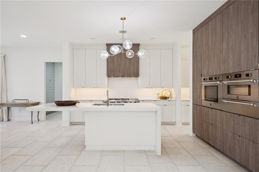 210 East Maple Ridge Drive Metairie, LA 70001 - Photo 8 of 39