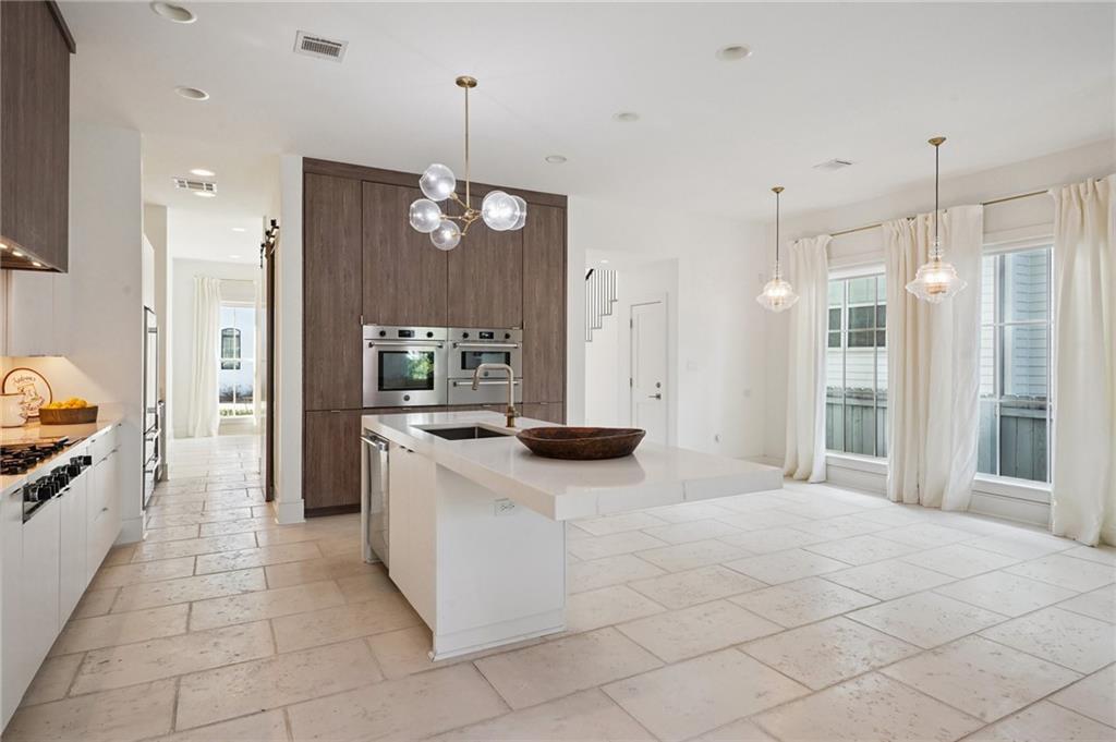 210 East Maple Ridge Drive Metairie, LA 70001 - Photo 9 of 39