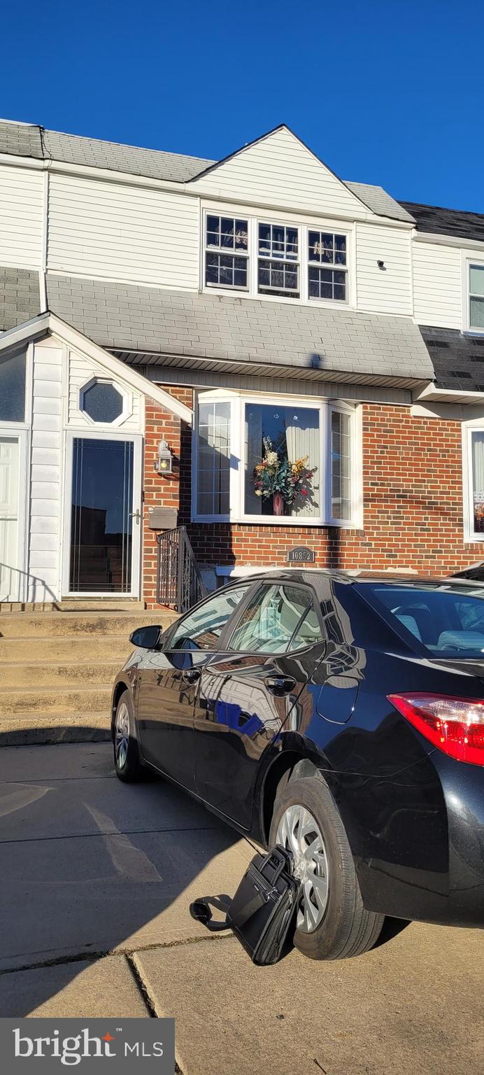 10852 Perrin Road Philadelphia, PA 19154 - Photo 1 of 33