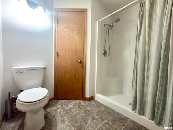 $349,900 | 5158 Lovejoy Road, Rochester, IL 62563