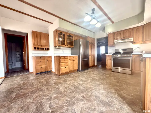 $349,900 | 5158 Lovejoy Road, Rochester, IL 62563