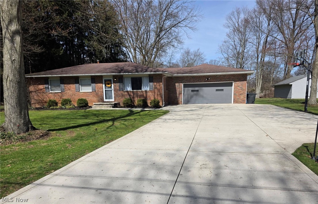 3385 Hemphill Road Barberton, OH 44203 - Photo 1 of 23 Fantastic Home for YOU