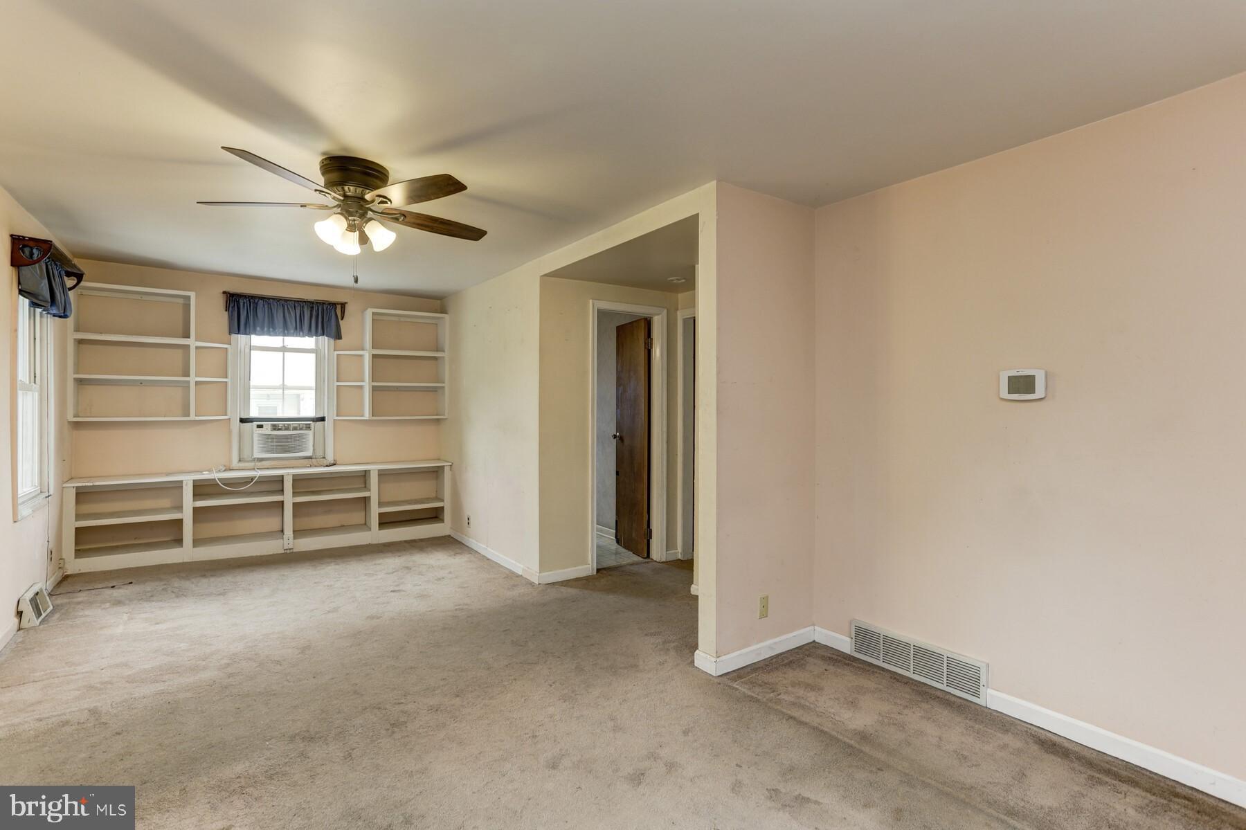 3030 Old Gamber Road Finksburg, MD 21048 - Photo 3 of 17 Built-ins throughout