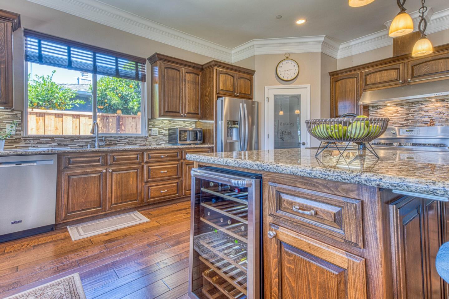 745 South Ridgemark Drive Hollister, CA 95023 - Photo 15 of 50
