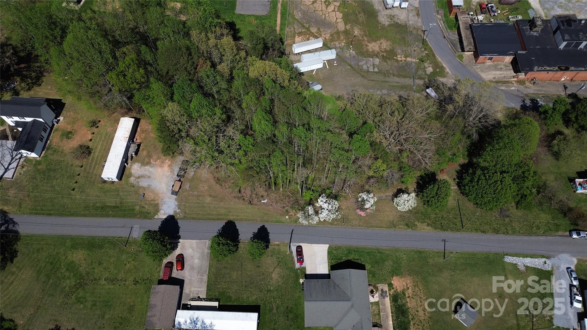 12 Hoyle Street, Unit 12 Marion, NC 28752 - Photo 3 of 9