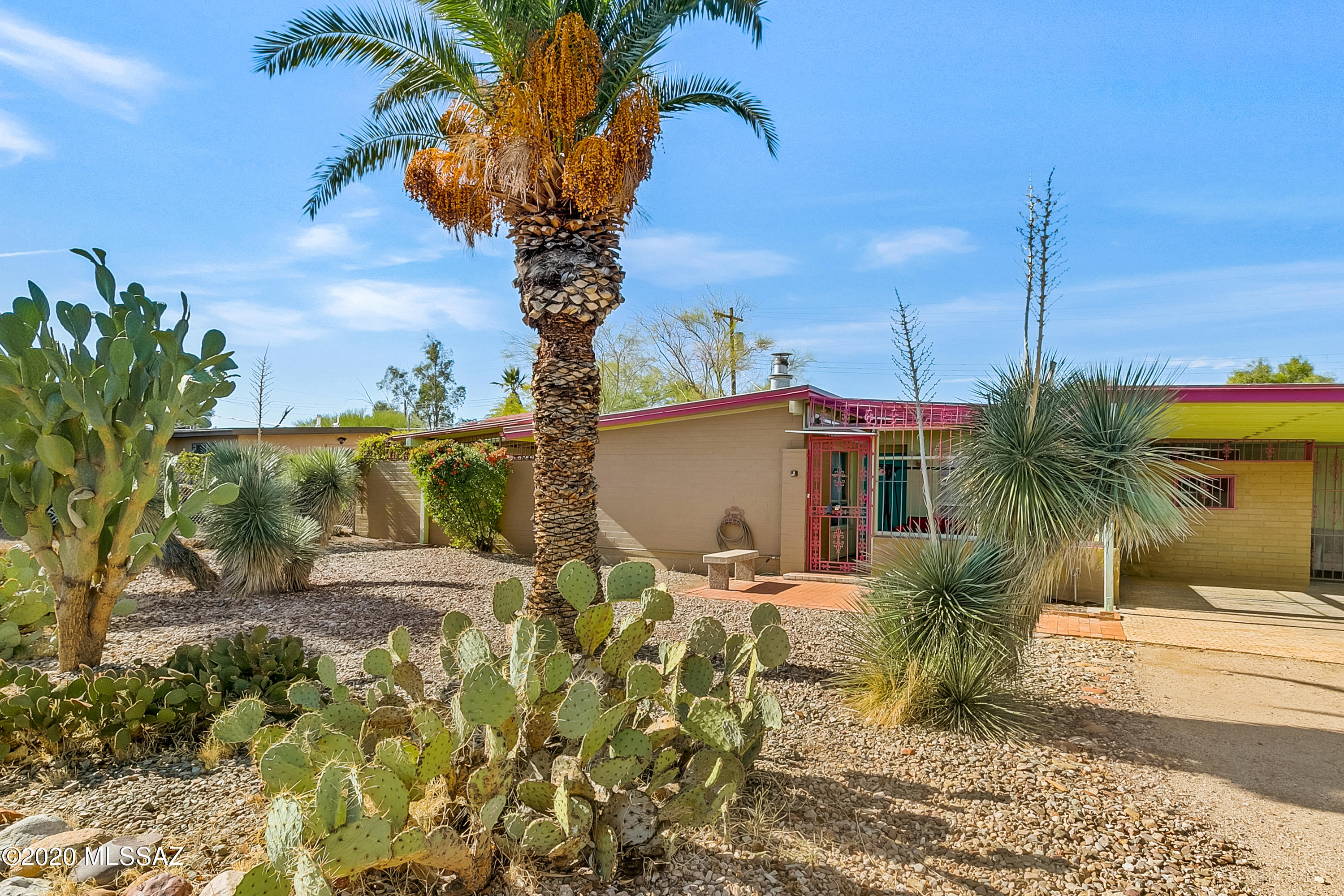 2017 North Ridgeway Road Tucson, AZ 85712 - Photo 2 of 29 Gallery Image 2