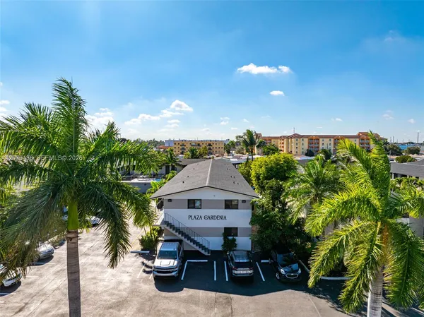 $1,750 | 1310 West 29th Street, Unit 39, Hialeah, FL 33012