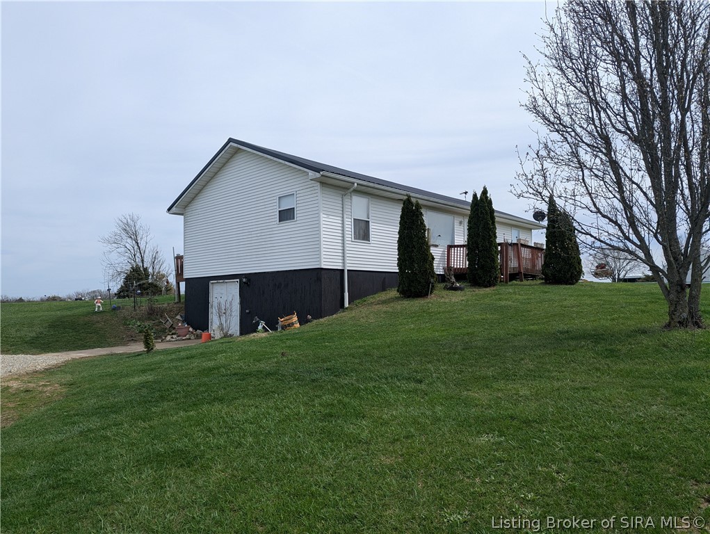 4510 Vineyard Road Madison, IN 47250 - Photo 2 of 23