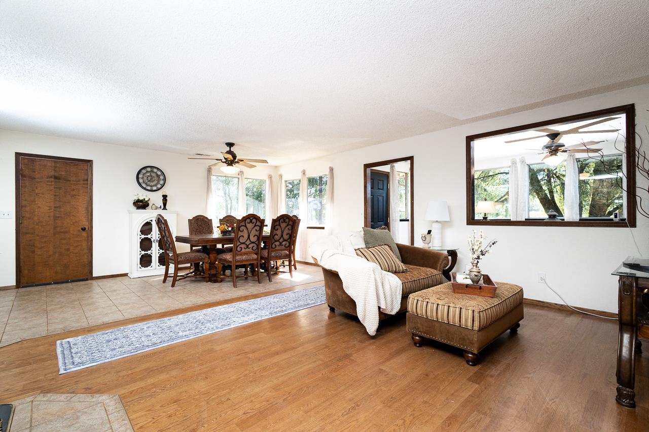 6233 Silver Ridge Lane Placerville, CA 95667 - Photo 11 of 42