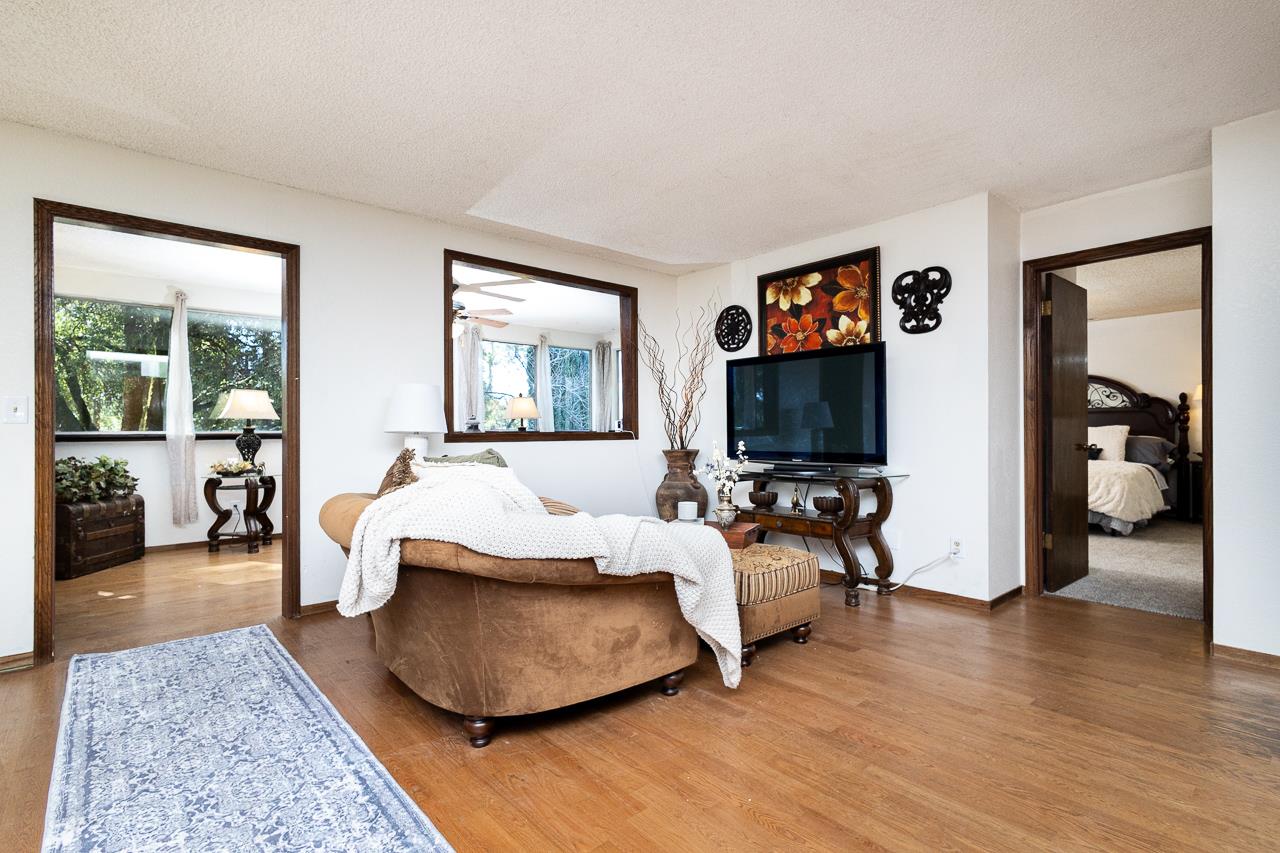 6233 Silver Ridge Lane Placerville, CA 95667 - Photo 12 of 42