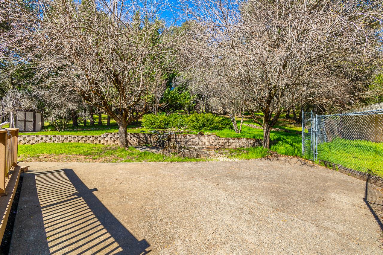 6233 Silver Ridge Lane Placerville, CA 95667 - Photo 26 of 42