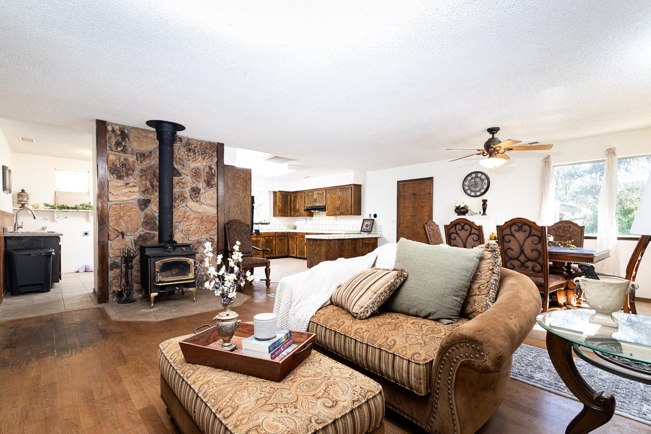 6233 Silver Ridge Lane Placerville, CA 95667 - Photo 7 of 42