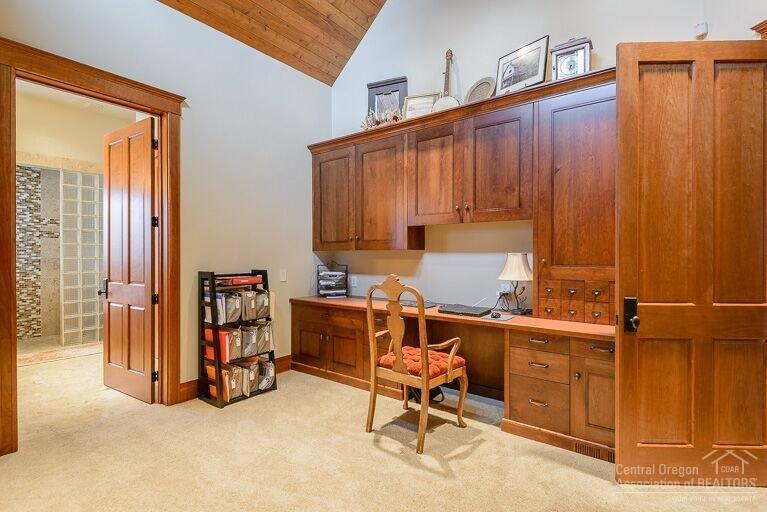 18296 Plainview Road Bend, OR 97703 - Photo 16 of 25 Additional Photo