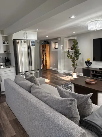 $2,800 | 6541 South Ingleside Avenue, Unit G, Chicago, IL 60637