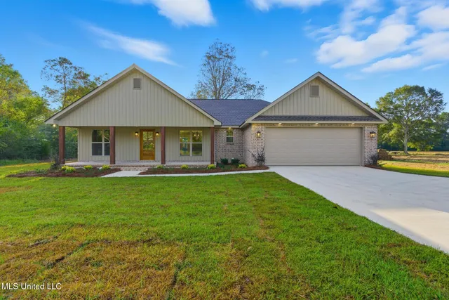 $293,900 | 2074 Old Richton Road, Petal, MS 39465