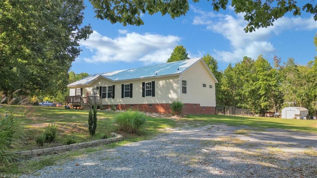 6676 Clyde King Road Seagrove, NC 27341 - Photo 40 of 43