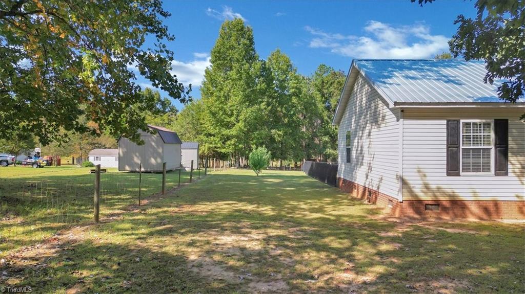 6676 Clyde King Road Seagrove, NC 27341 - Photo 41 of 43