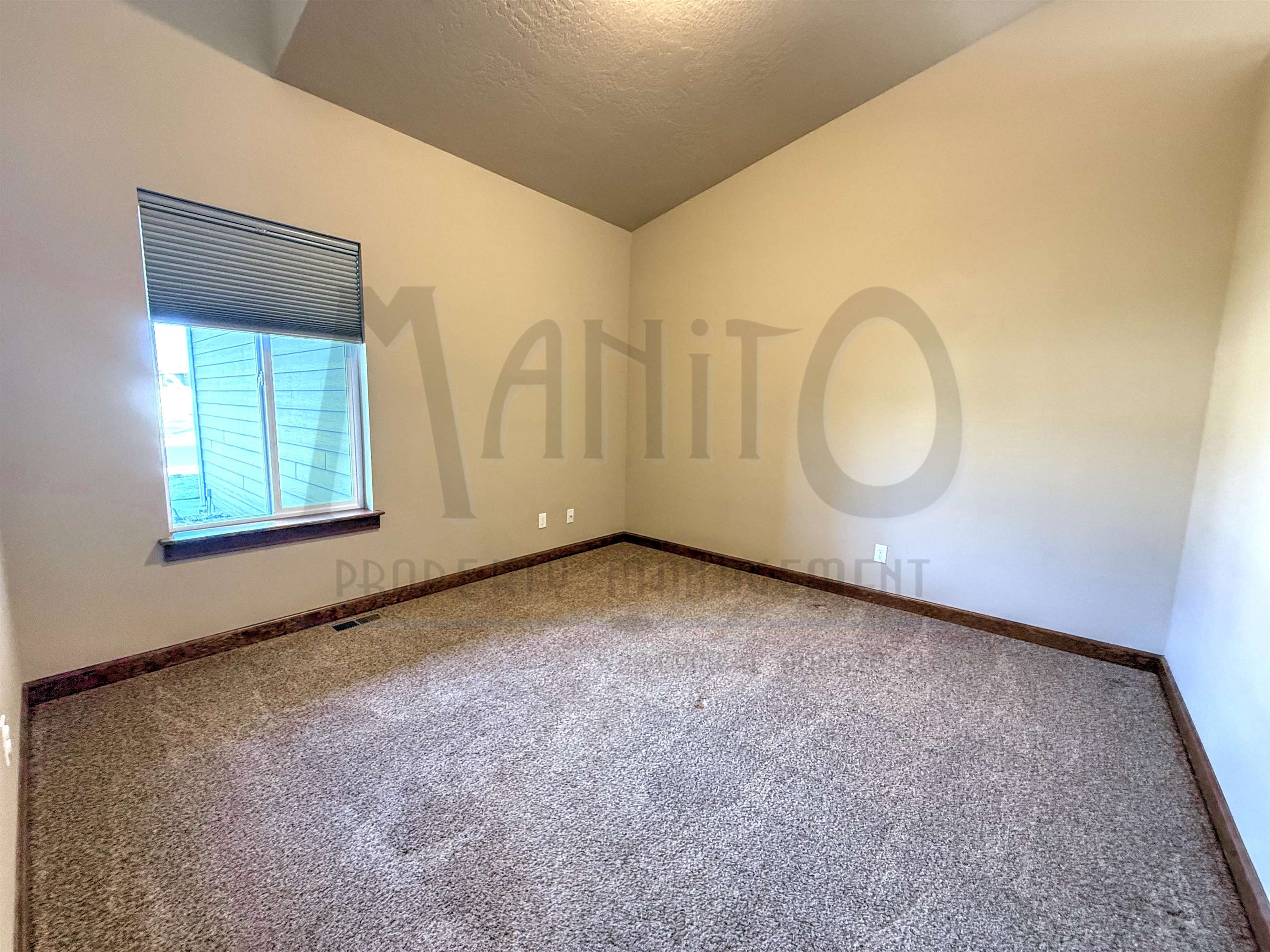 8607 North Upper Mayes Lane Spokane, WA 99208 - Photo 13 of 39