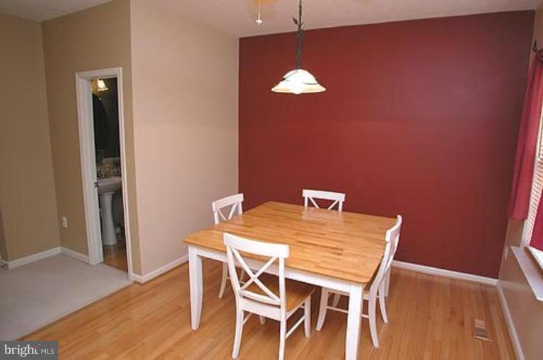 5031 Leasdale Road Rosedale, MD 21237 - Photo 5 of 17 Breakfast Area