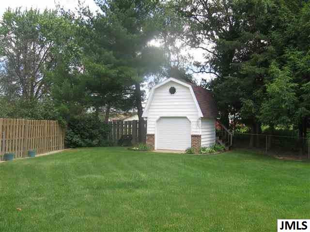 2141 Noon Road Jackson, MI 49201 - Photo 10 of 13 Photo 10