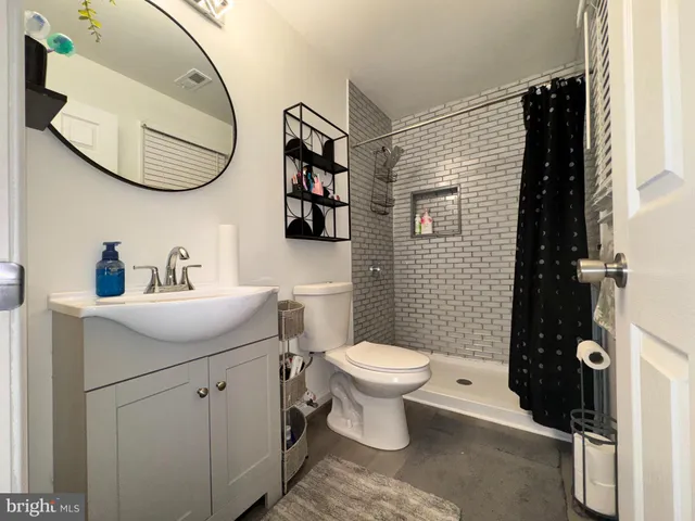 $425,500 | 16400 Pointer Ridge Drive, Bowie, MD 20716