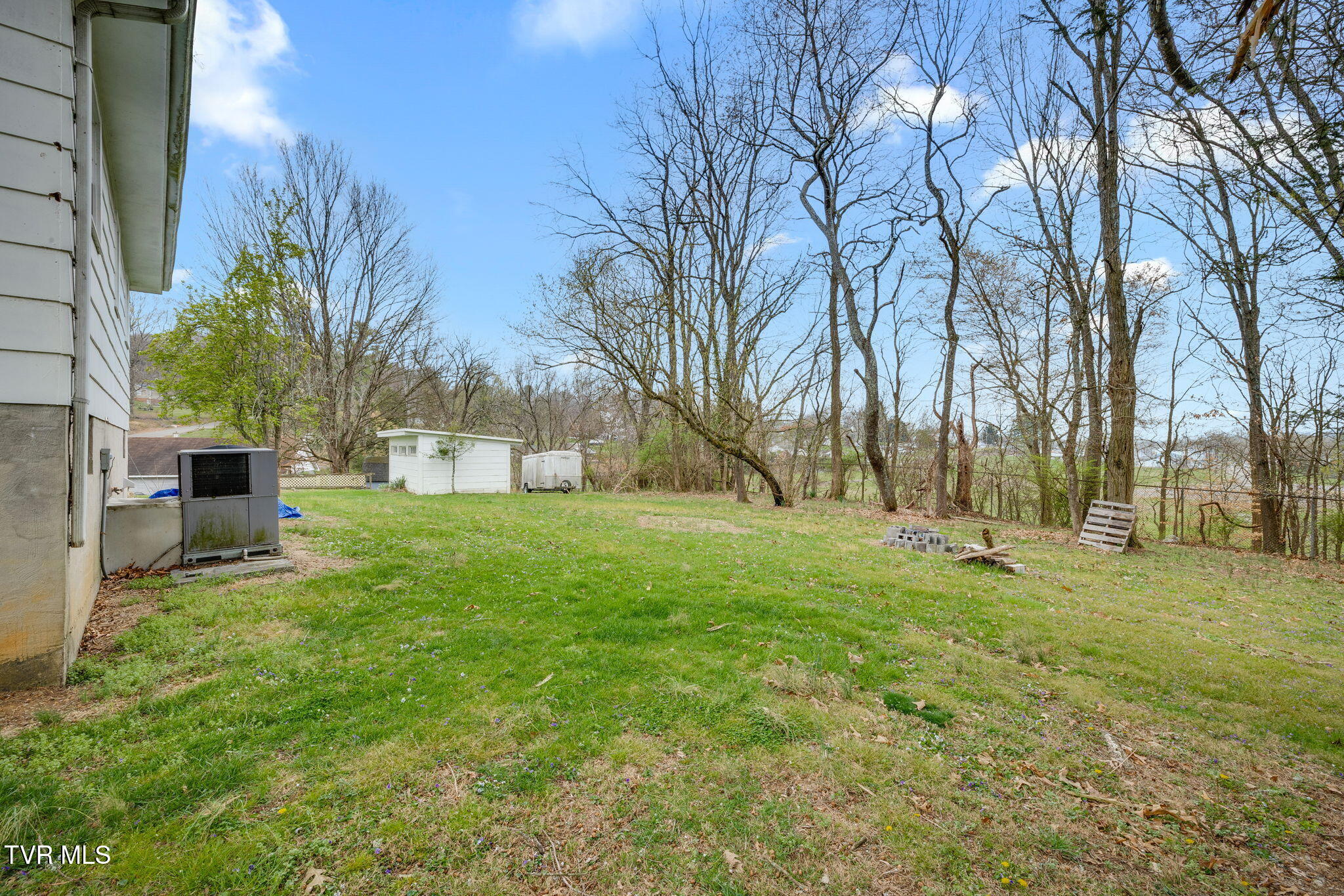1326 Valley Drive Bristol, TN 37620 - Photo 45 of 45 valley45