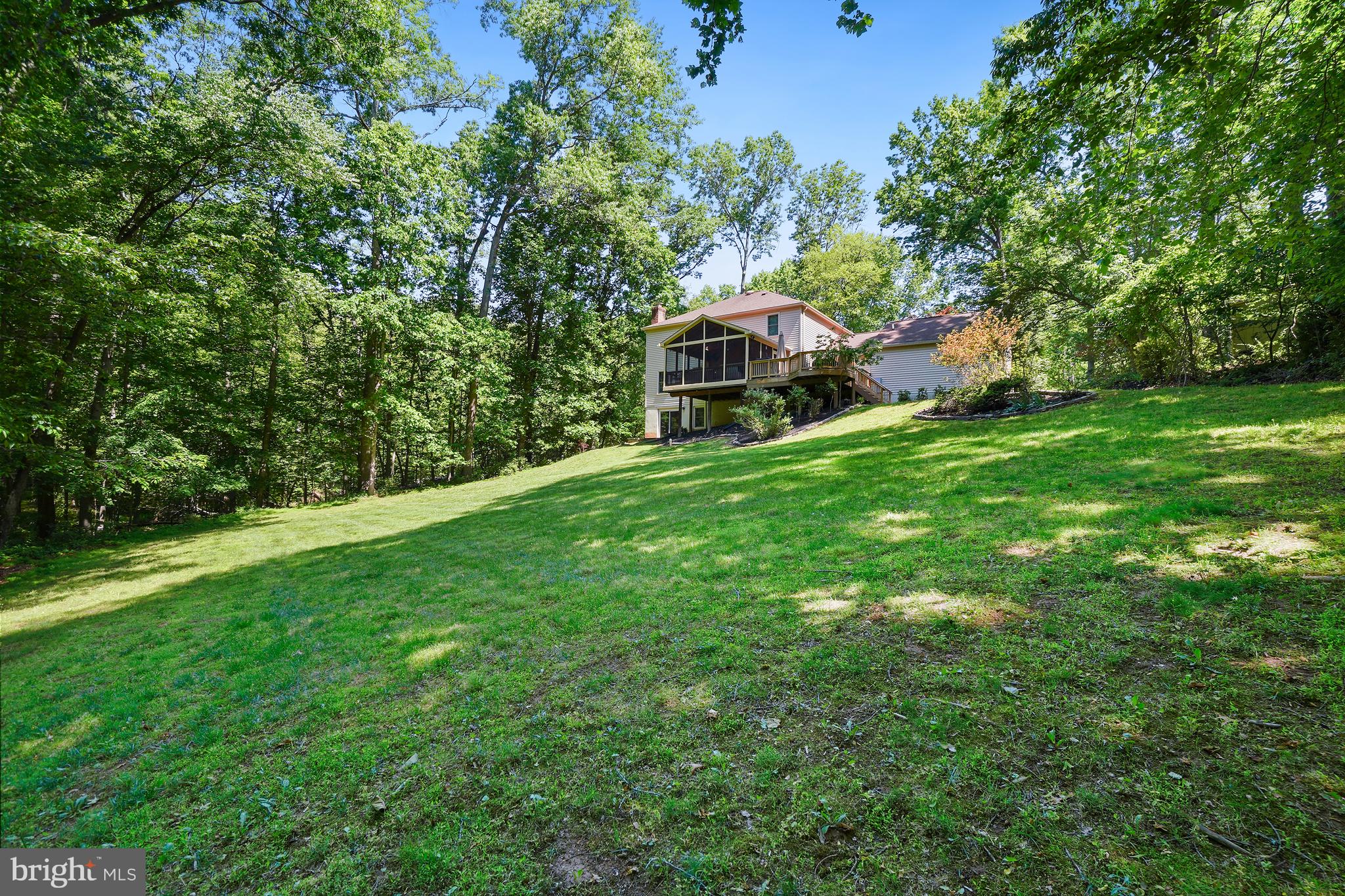 11007 Raccoon Ridge Court Reston, VA 20191 - Photo 52 of 55