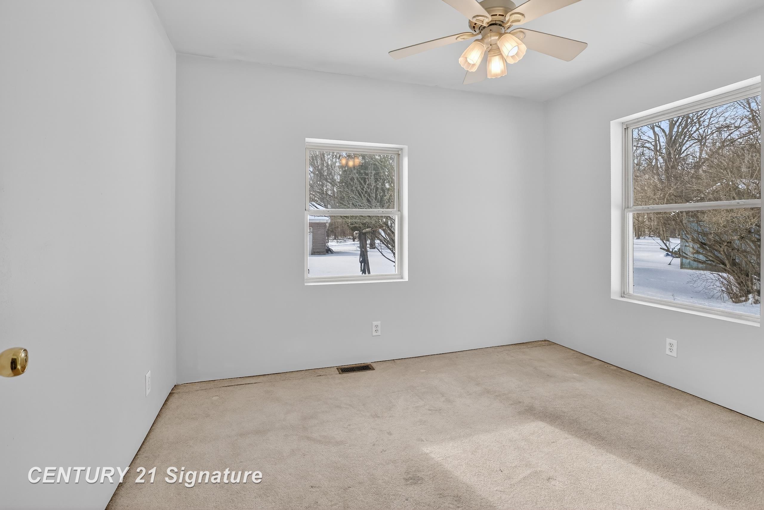 1647 North Huron Road Tawas City, MI 48763 - Photo 36 of 61