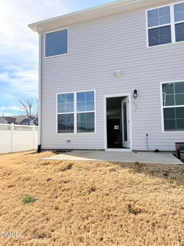 $2,300 | 2222 Cherry Top Drive, Fuquay-Varina, NC 27526