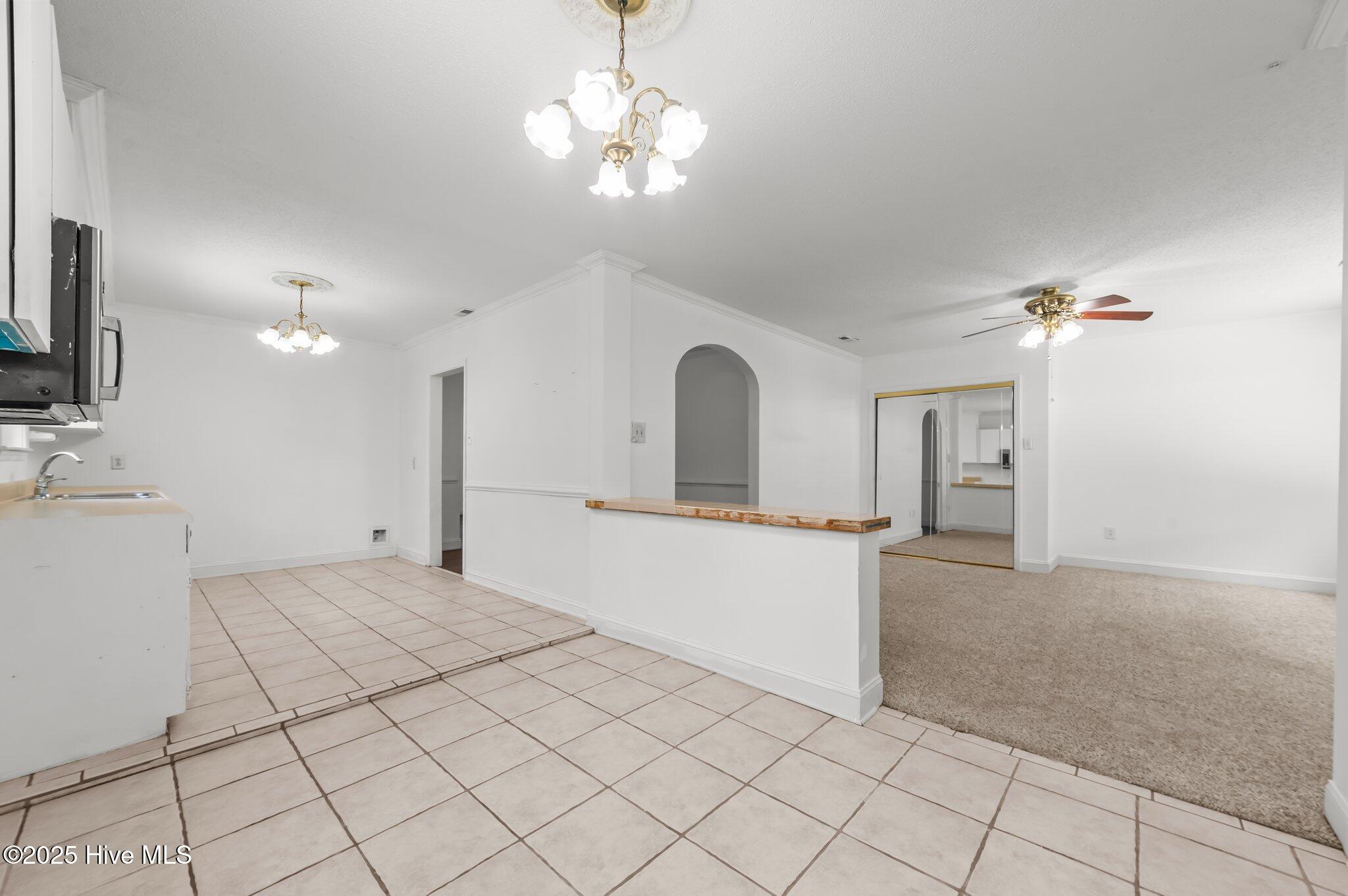 616 Larkspur Road Kinston, NC 28501 - Photo 14 of 49 Breakfast Area