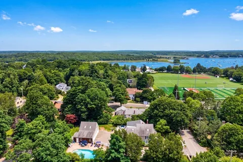 $1,675,000 | 39 Ryder Lane, Marion, MA 02738