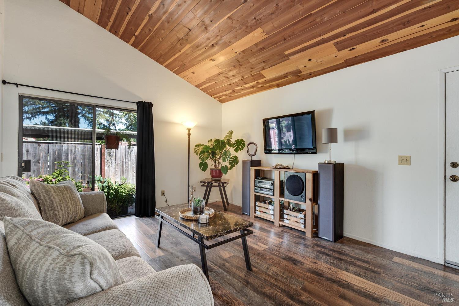 6 Redwood Court, Unit 6 Santa Rosa, CA 95409 - Photo 7 of 13