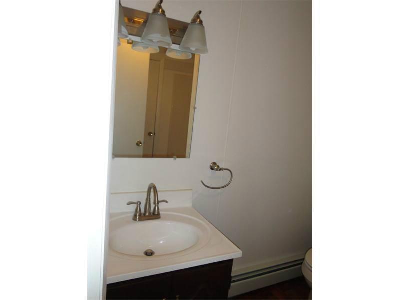37 Murray Street Augusta, ME 04330 - Photo 7 of 24 Bathroom.