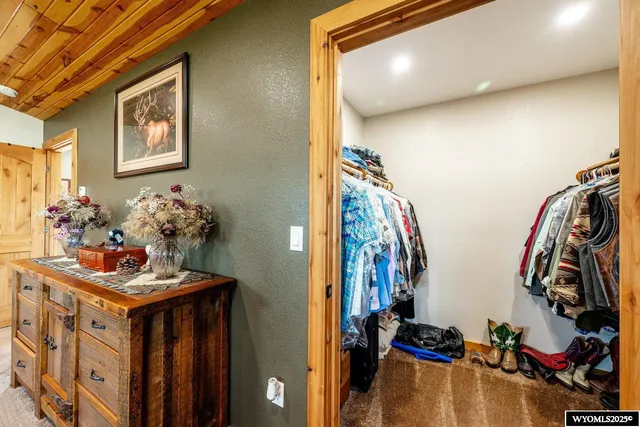 $750,000 | 201 Flatiron Drive, Buffalo, WY 82834