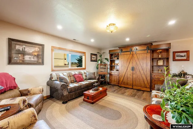 $750,000 | 201 Flatiron Drive, Buffalo, WY 82834