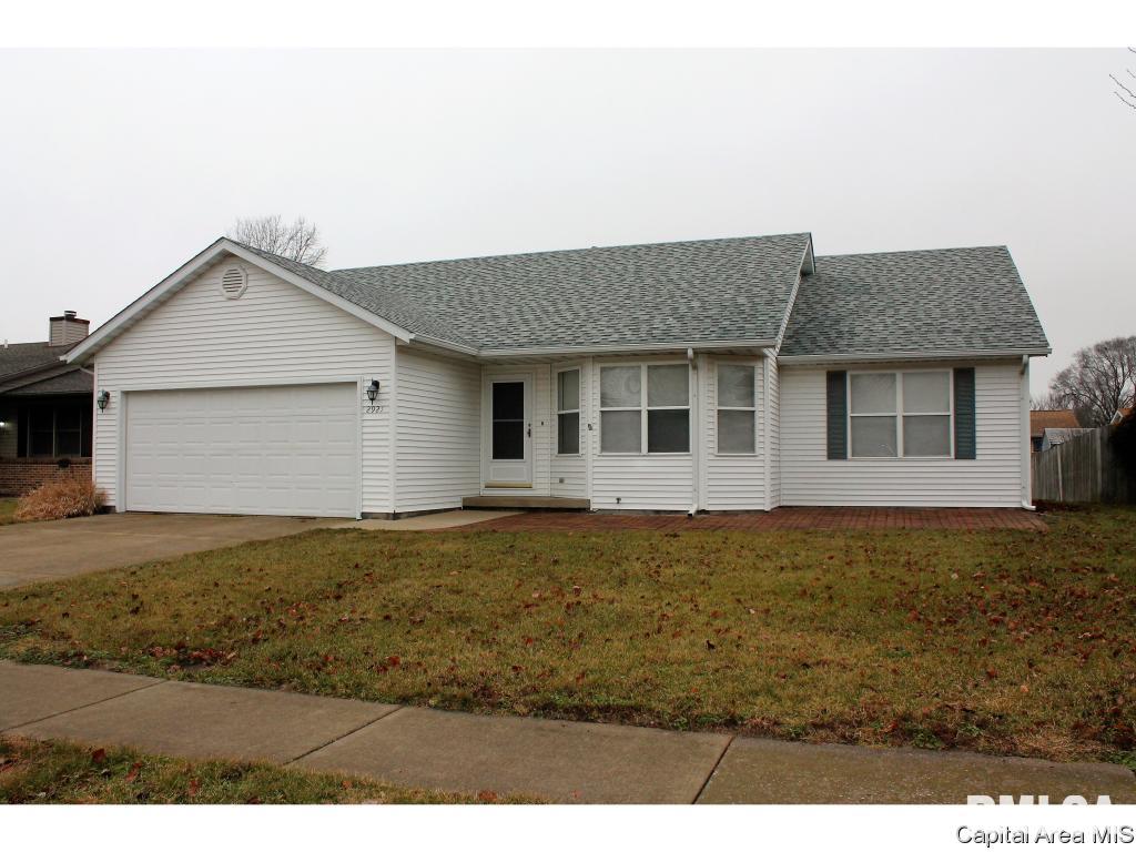 2921 Dunwich Street Springfield, IL 62702 - Photo 1 of 35