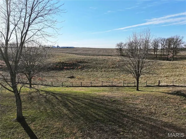 $464,900 | 34 Missouri Lane, Perryville, MO 63775