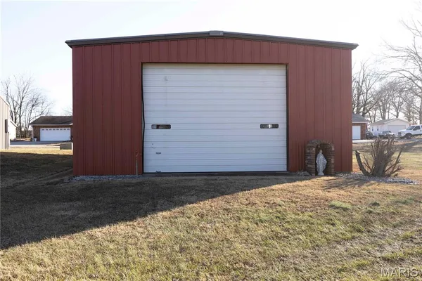 $464,900 | 34 Missouri Lane, Perryville, MO 63775