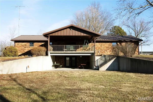$464,900 | 34 Missouri Lane, Perryville, MO 63775