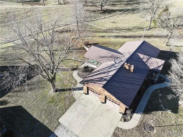 $464,900 | 34 Missouri Lane, Perryville, MO 63775