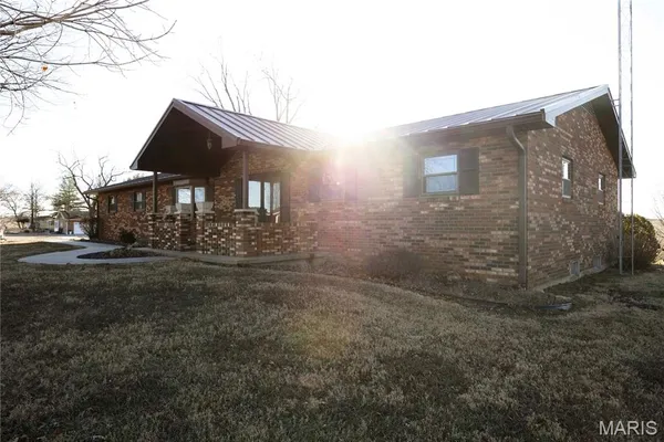 $464,900 | 34 Missouri Lane, Perryville, MO 63775