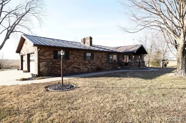 $464,900 | 34 Missouri Lane, Perryville, MO 63775